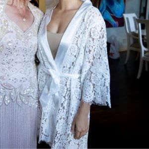 Womens white lace and silk bridal robe